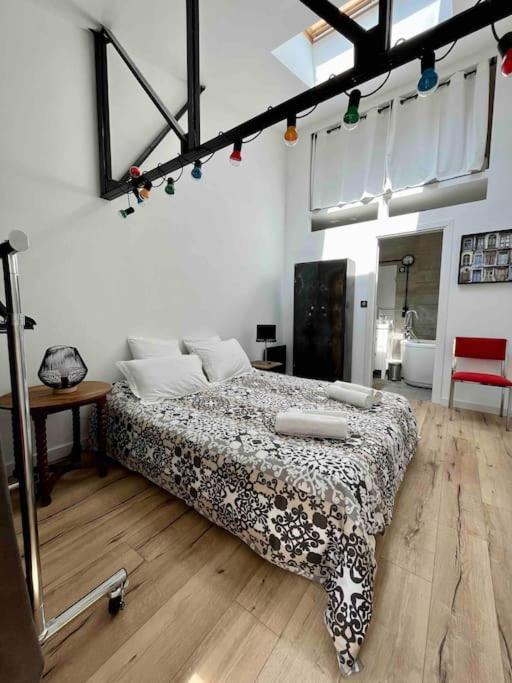Rare ! Loft Atypique Centre-Ville Parking Jardin 兰斯 外观 照片